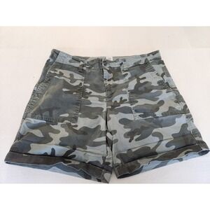 GAP Girlfriend Khaki Camo Shorts Women Size 10 Utility Pockets Rolled Cuff